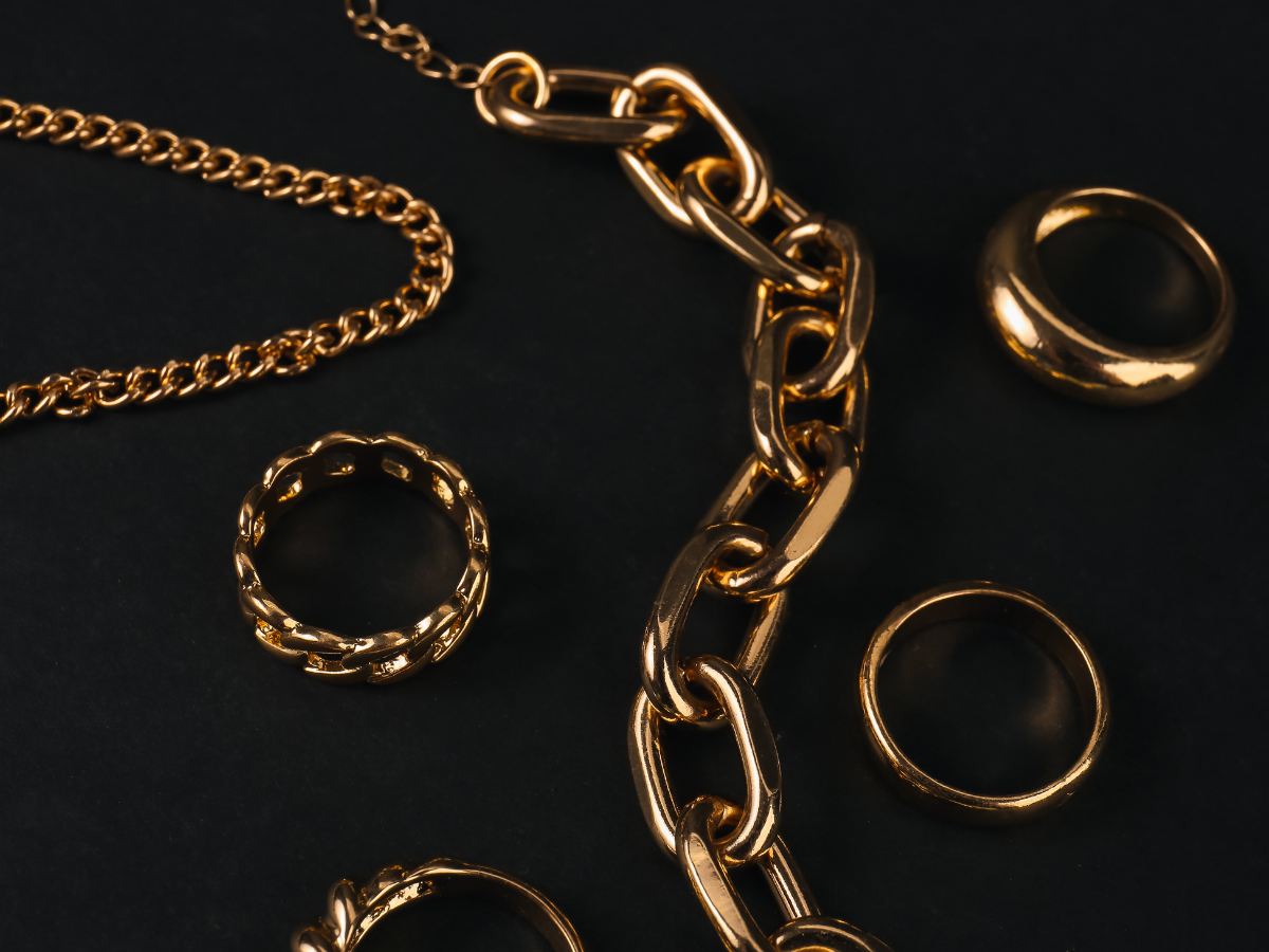 Inherited Jewelry: What to Do Before You Sell, Insure or Divide an Estate